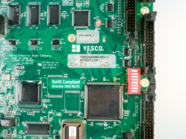 Yesco Y5 LED Card